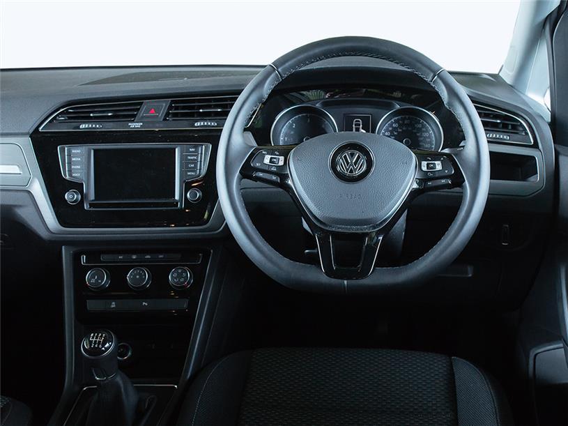 935663 1.5 TSI EVO R-Line 5dr DSG