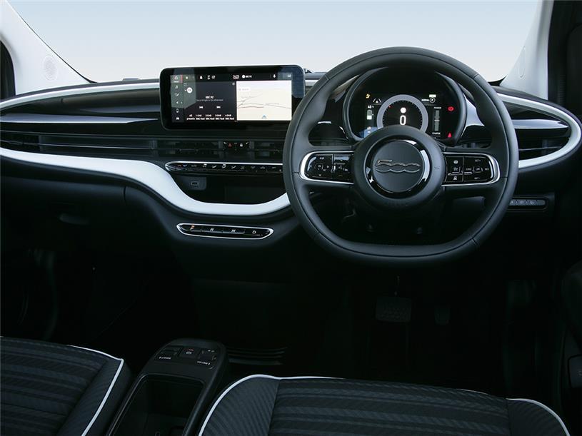 1545535 87kW La Prima 42kWh 3dr Auto